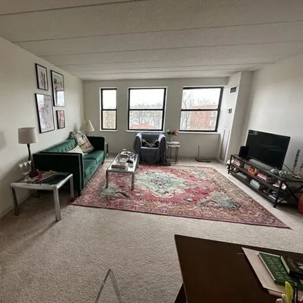 Image 3 - 1933 Commonwealth Avenue, Boston, MA 02135, USA - Condo for rent