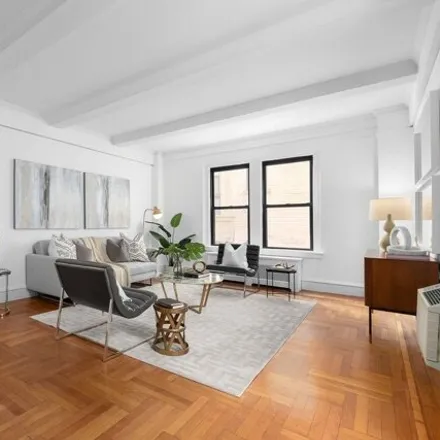 Image 1 - 245 West 74th Street, New York, NY 10023, USA - Apartment for sale