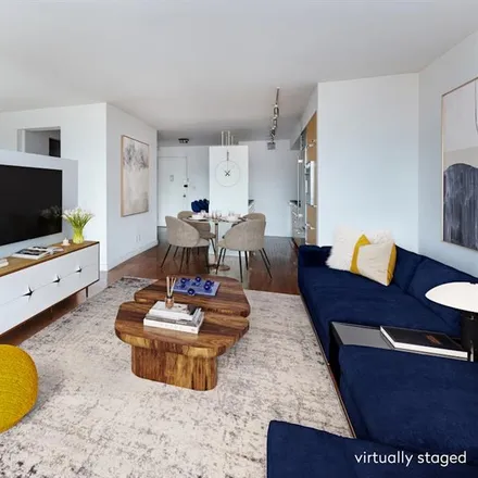 Buy this studio apartment on 75 HENRY STREET 5L in Brooklyn Heights