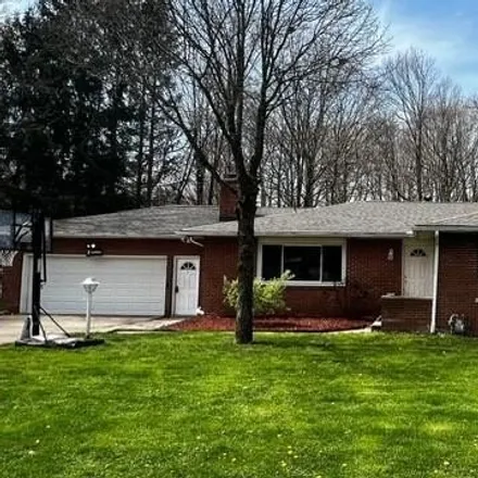 Buy this 3 bed house on 328 Easton Road in Hermitage, PA 16148