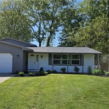 Buy this 3 bed house on 6126 Glenwood Drive in Mentor-on-the-Lake, Mentor