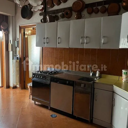 Image 7 - Via Modestino Del Gaizo, 83100 Avellino AV, Italy - Apartment for rent
