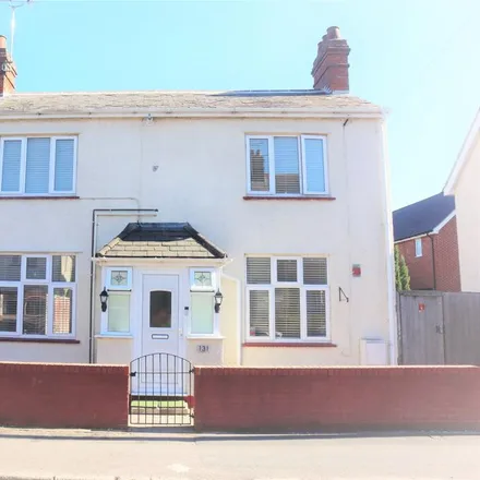 Rent this 3 bed house on Western Road in Fenny Stratford, MK2 2PT