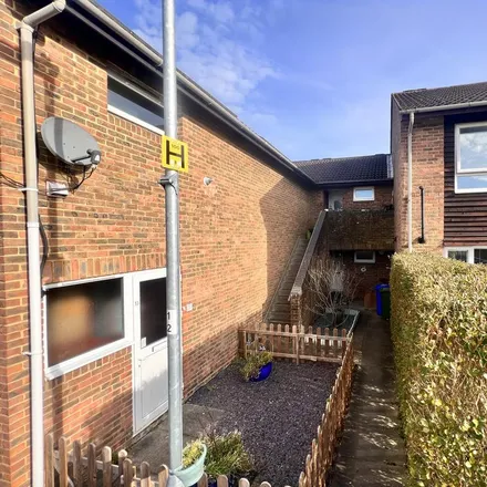 Rent this 1 bed apartment on Inchwood in Bracknell, RG12 7ZU