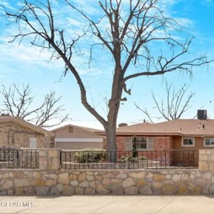 Buy this 4 bed house on 8234 Mineola Drive in Cielo Vista, El Paso