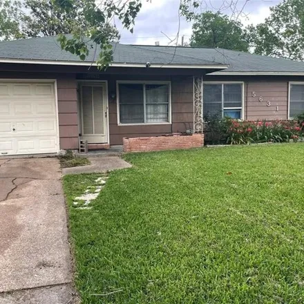 Buy this 3 bed house on 5643 Westover Street in Houston, TX 77033