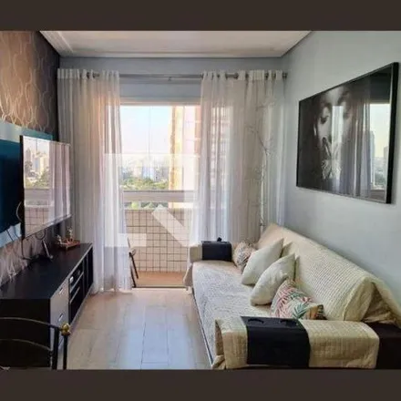 Buy this 3 bed apartment on Edifício Metrópole in Rua Alzira Ferreira Ventura, Centro