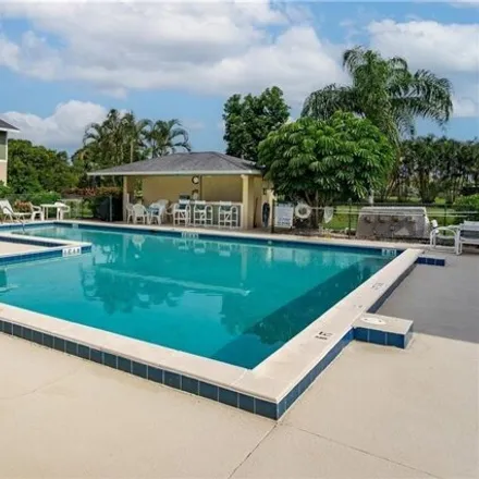 Image 2 - 5504 Rattlesnake Hammock Road, Lely Country Club, Collier County, FL 34113, USA - Condo for rent