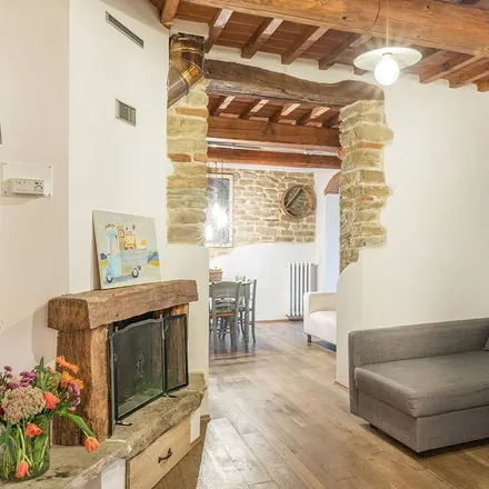 Rent this 6 bed house on Arezzo