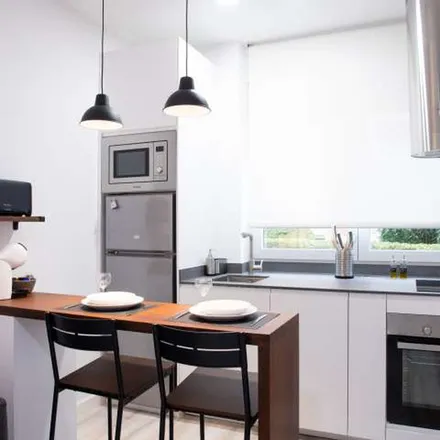 Image 2 - Avenida Barranquilla, 5, 28043 Madrid, Spain - Apartment for rent