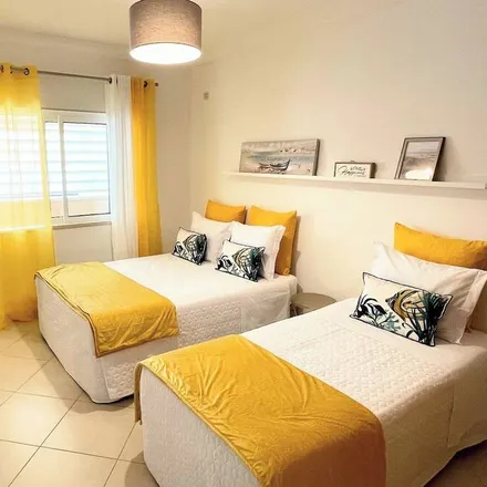 Rent this 2 bed apartment on 8125-403 Quarteira