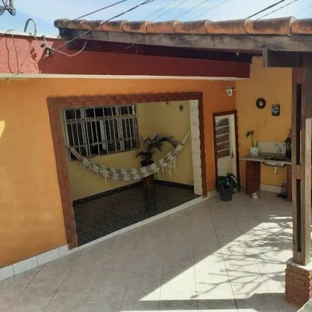 Buy this 2 bed house on Rua Caetano Aletto in Jardim Itapark, Mauá - SP