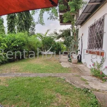 Rent this 4 bed house on Altamira in Altamira Gardens, 0818