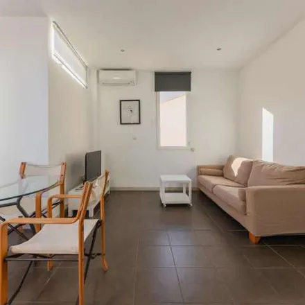 Rent this 3 bed apartment on Carrer del Baró de San Petrillo in 45, 46020 Valencia