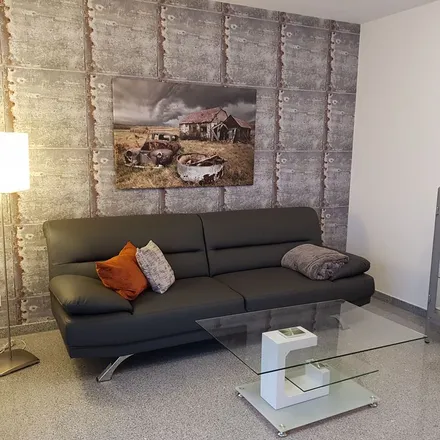 Rent this 2 bed apartment on Hohbrink 8 in 45659 Recklinghausen, Germany