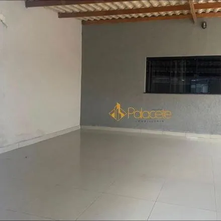 Buy this studio house on Rua Comerciante Otaviano de Moura Andrade in Barranco, Taubaté - SP