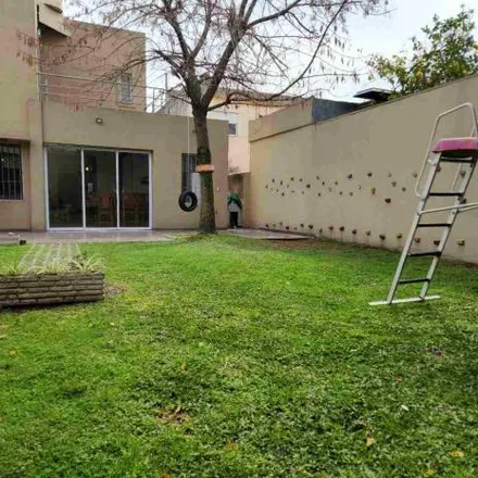 Buy this 3 bed house on José Martí 2402 in Partido de Morón, El Palomar