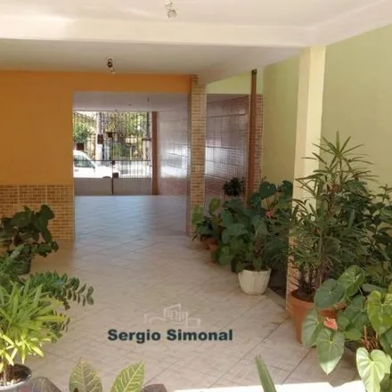Buy this 5 bed house on 440449 in Rua Carlos Gomes, Parque Residencial Laranjeiras