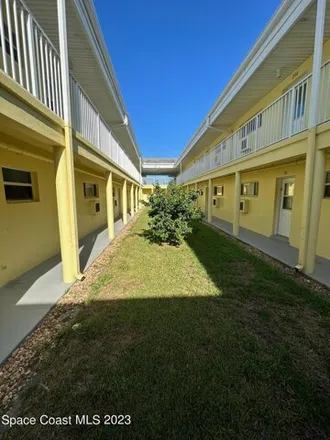 Rent this 1 bed condo on 351 Palm Lane in Cocoa Beach, FL 32931