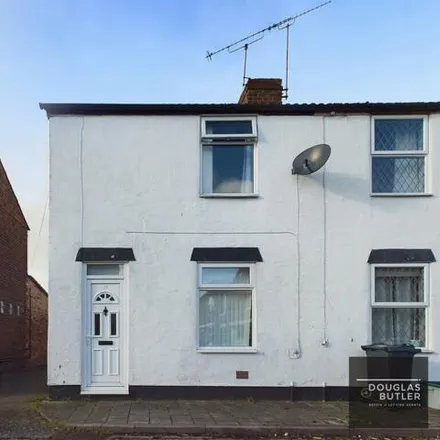Buy this 2 bed house on Edge Grove in Chester, CH2 3DZ