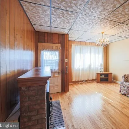Image 4 - 136 East Ave, Baltimore, Maryland, 21224 - House for sale