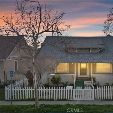 Image 2 - 502 South Sycamore Street, Santa Ana, CA 92701, USA - House for sale