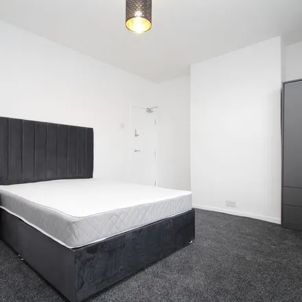 Rent this 1 bed apartment on 1 Salisbury Avenue in Leeds, LS12 2AR