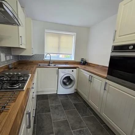 Image 3 - Kimmeridge Way, Faringdon, SN7 7GZ, United Kingdom - Duplex for rent