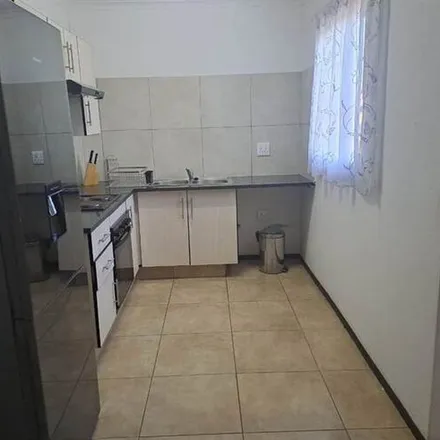 Image 5 - Berg Avenue, Tshwane Ward 98, Akasia, 0155, South Africa - Townhouse for rent