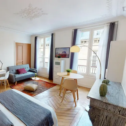 Image 4 - 17 Rue Saint-Dominique, 75007 Paris, France - Room for rent