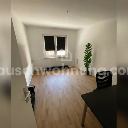 Rent this 3 bed apartment on Mauerstraße 32a in 42285 Wuppertal, Germany