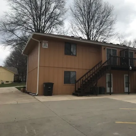 Rent this 1 bed apartment on 9123 East 85th Place in Unit 9125 East 85th Place, Raytown