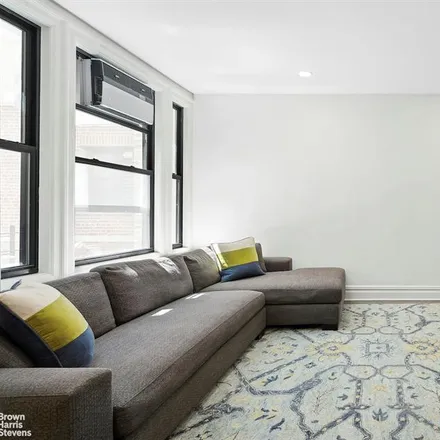 Image 2 - 203 WEST 90TH STREET 6G in New York - Apartment for sale