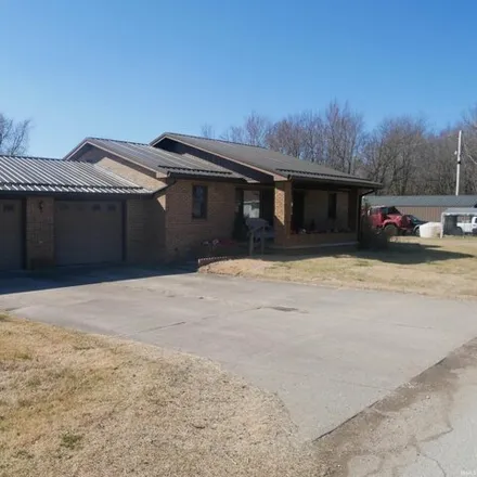 Buy this 3 bed house on 12147 Yellowbanks Trail in Selvin, Warrick County