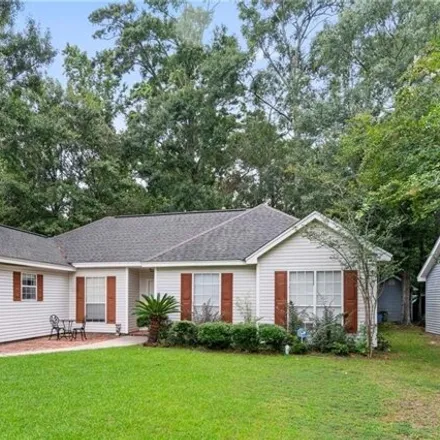 Rent this 3 bed house on 2157 America Street in St. Tammany Parish, LA 70448