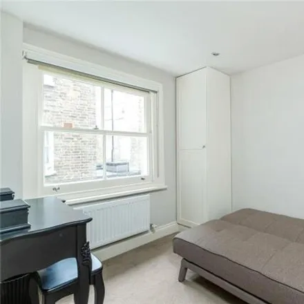 Image 5 - 18 Fairholme Road, London, W14 9JS, United Kingdom - Apartment for sale