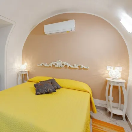 Rent this 1 bed apartment on Torri del Benaco in Via Gardesana, 37010 Albisano VR