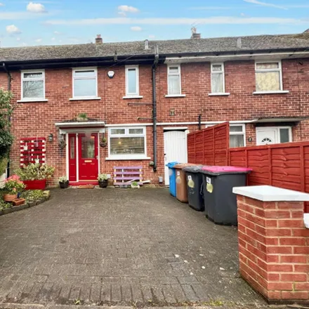 Buy this 2 bed townhouse on Meadowgate Road in Eccles, M6 8BW