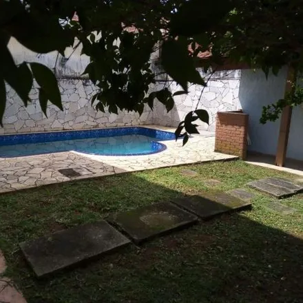 Buy this 6 bed house on Rua Cafelandia in Jardim dos Ipes, Cotia - SP