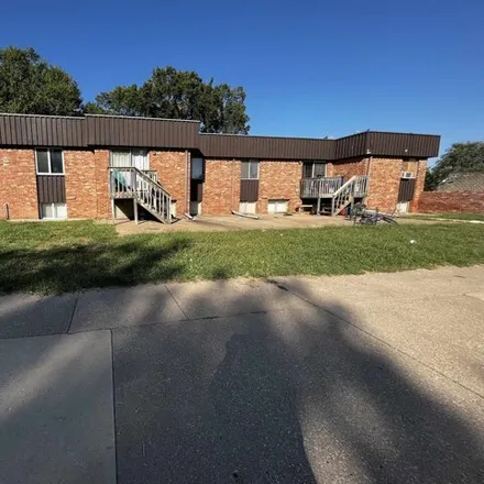 Buy this 22 bed house on 101 West 11th Street in Harper, KS 67058