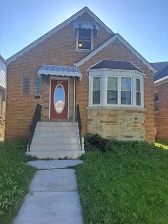Rent this 4 bed house on 3114 N Austin Ave in Chicago, Illinois