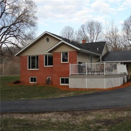 Rent this 4 bed house on W Winter Ave in Elmwood, WI