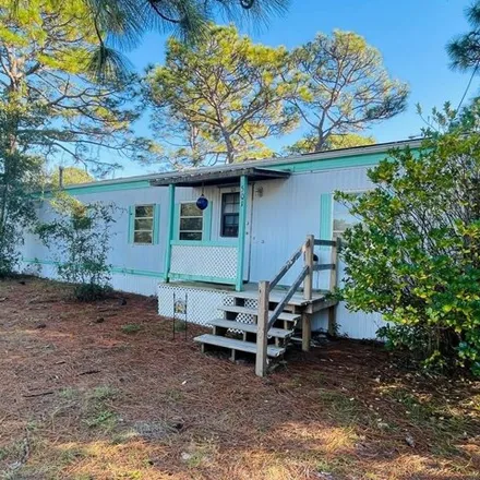 Buy this studio apartment on 1201 3rd Street West in Carrabelle, FL 32322