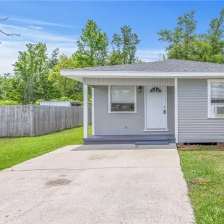 Buy this 3 bed house on 1316 Georgia Rd in Lake Charles, Louisiana