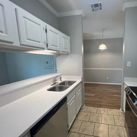 Buy this 1 bed condo on 12166 Metric Boulevard in Austin, TX 78727