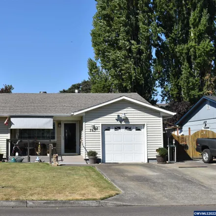 Buy this 2 bed house on 763 Oregon Way in Woodburn, OR 97071