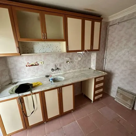 Rent this 3 bed apartment on Mehmet Ali Altın Caddesi in 06630 Mamak, Turkey