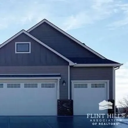 Buy this 5 bed house on Courtney Circle in Green Valley, Pottawatomie County