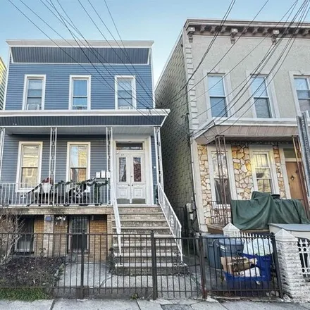 Rent this 1 bed house on 94 Hancock Avenue in Jersey City, NJ 07307