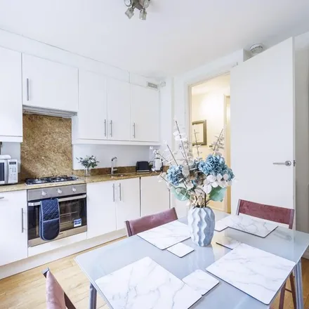 Rent this 1 bed apartment on unnamed road in London, WC1N 1HJ